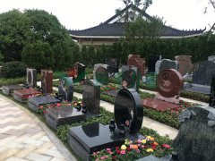 艺术墓碑：展示性命的故事，通报永恒的感情